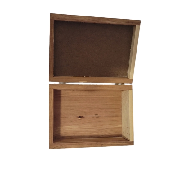 Vintage Southwest Native American Woman Wooden Box/ Jewelry Box/ Storage Box - Picture 7 of 10